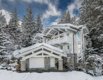 Chalet White Dream