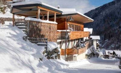 Chalet Bluebird